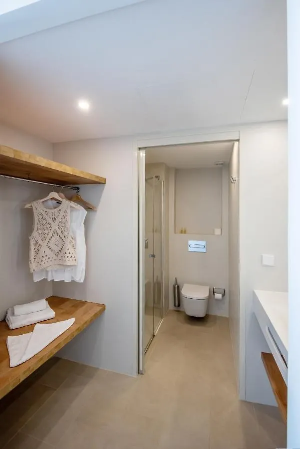 Apartamentos Es Pujols - Emar Hotels 0*,