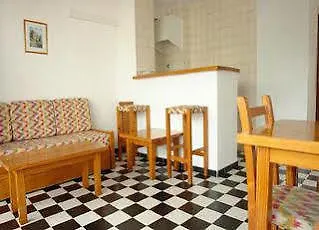 Apartment Apartamentos Es Pujols - Emar Hotels